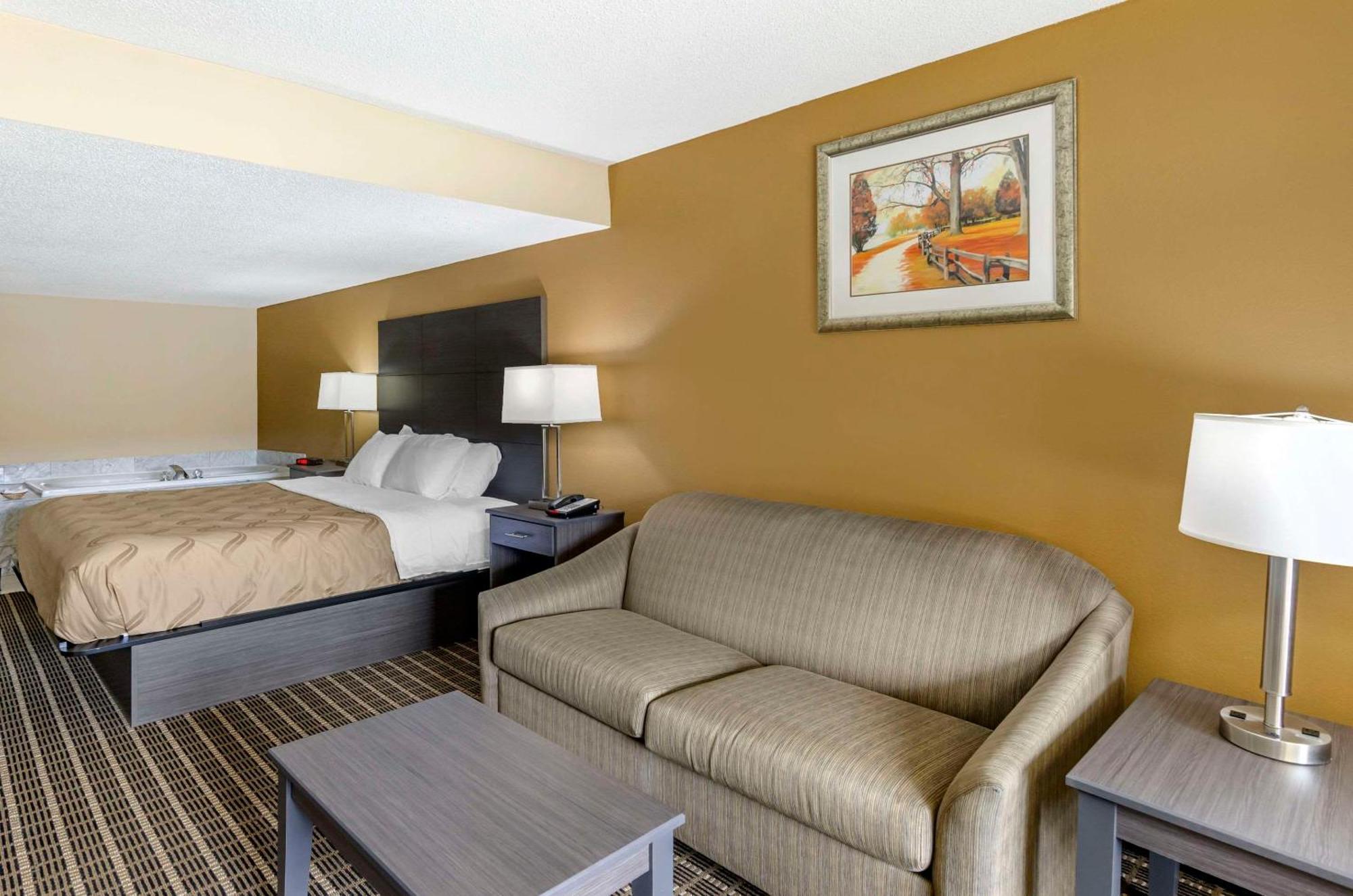 Quality Inn Hillsville Extérieur photo