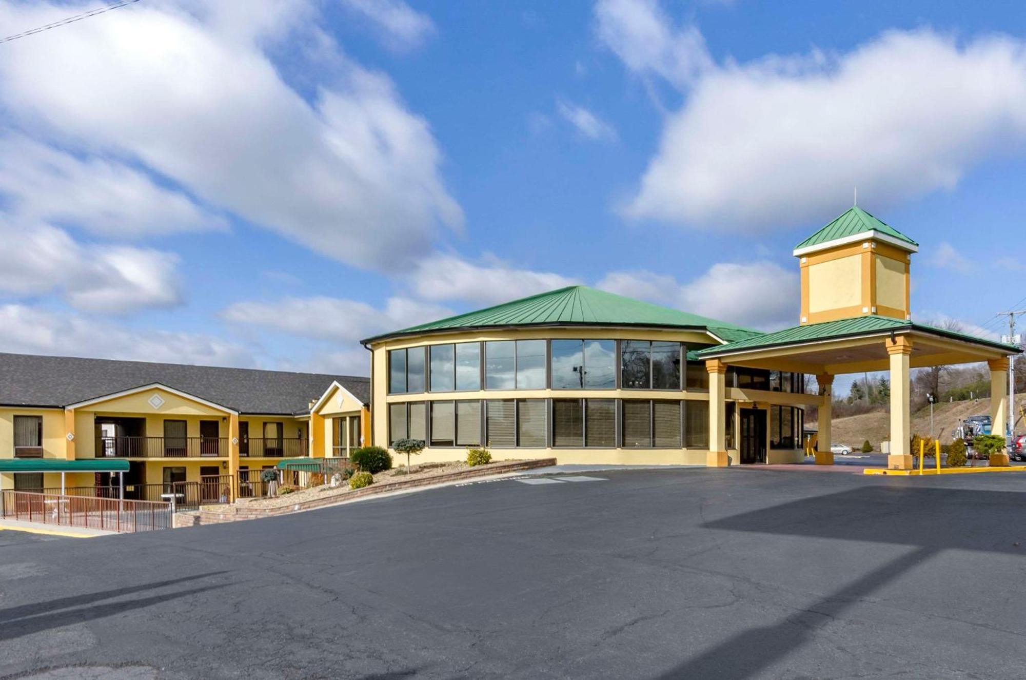 Quality Inn Hillsville Extérieur photo