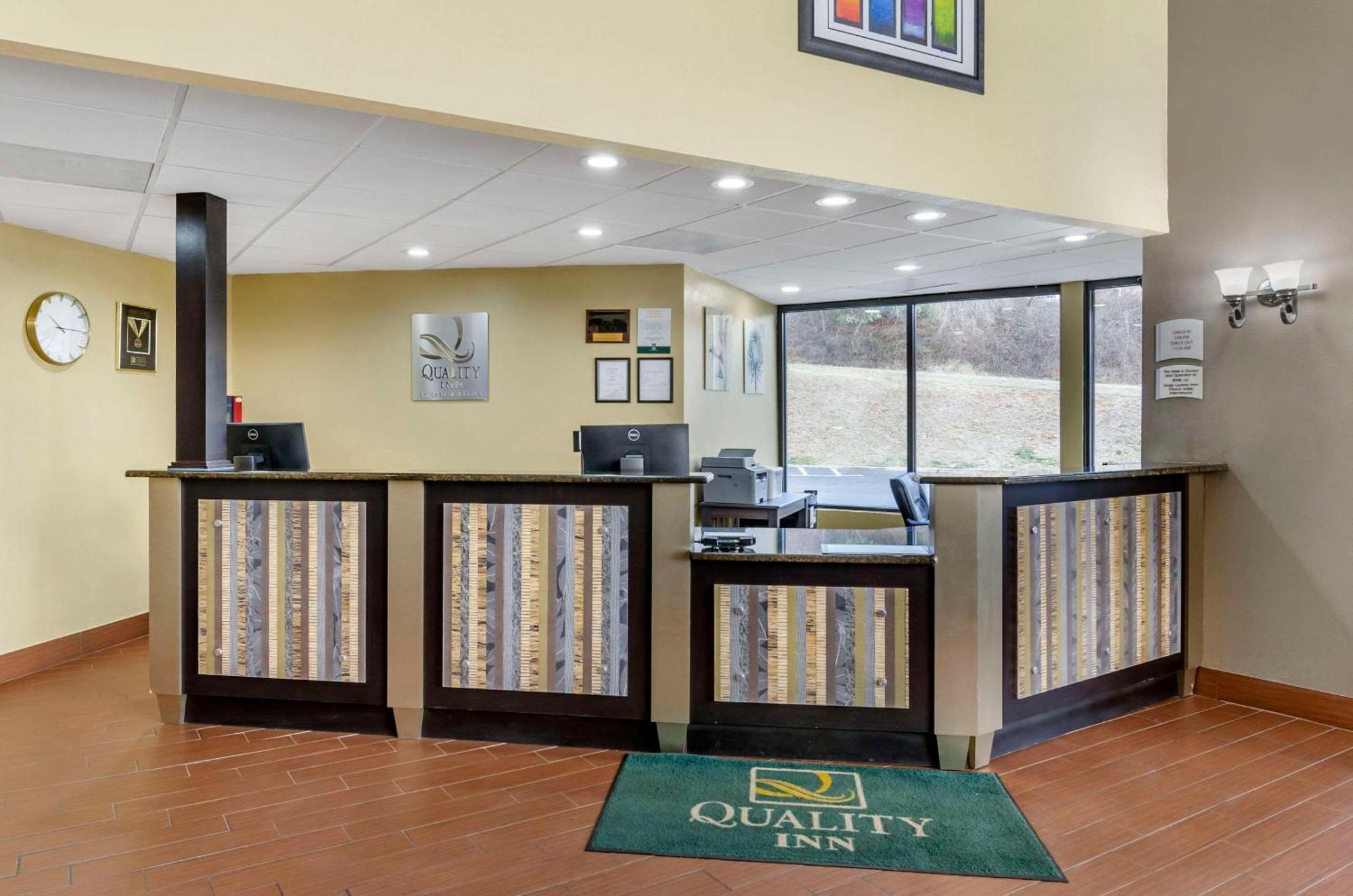 Quality Inn Hillsville Extérieur photo