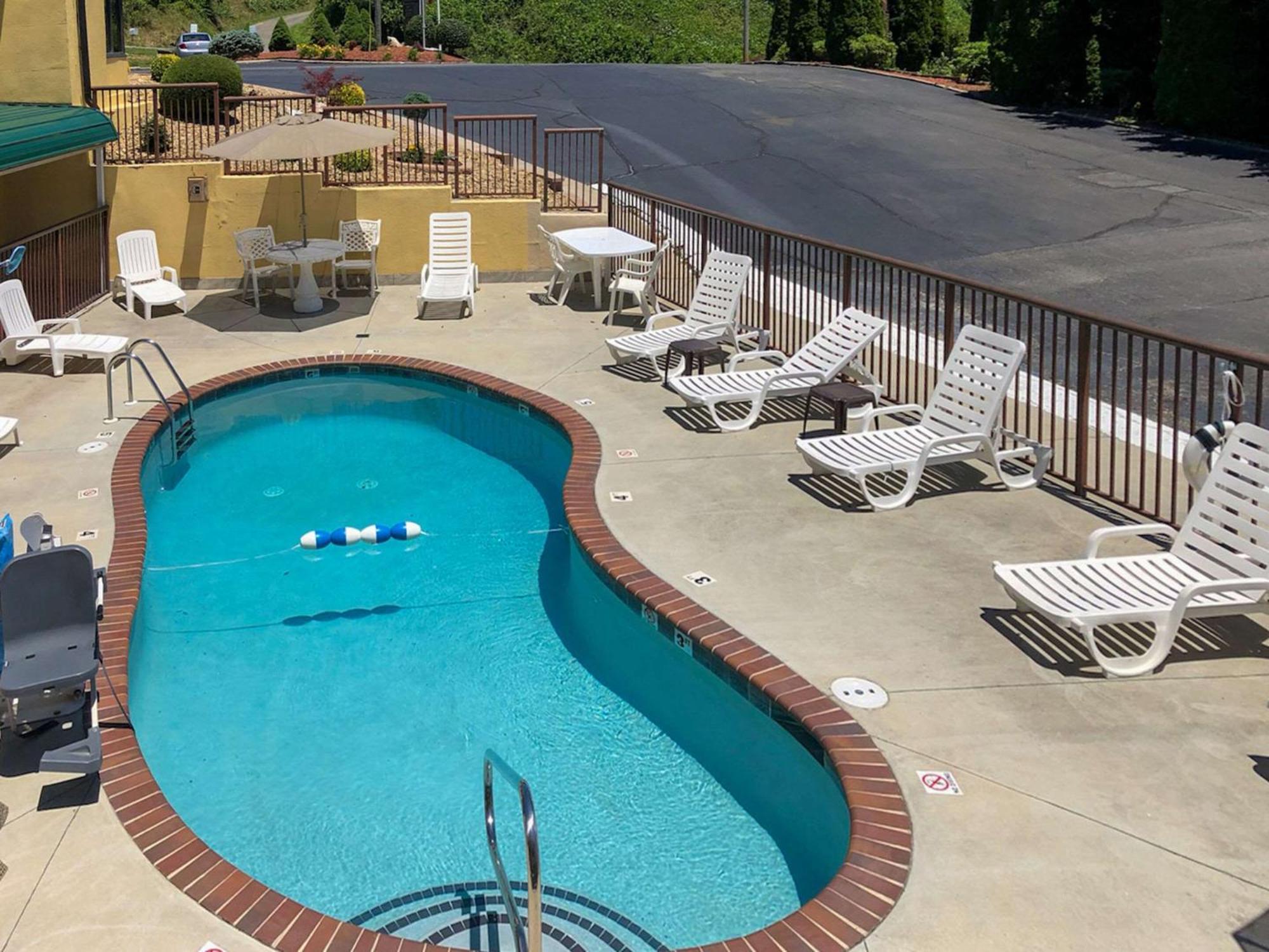 Quality Inn Hillsville Extérieur photo